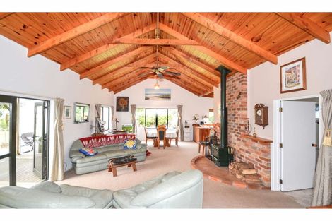 Photo of property in 176 Pungaere Road, Waipapa, Kerikeri, 0295