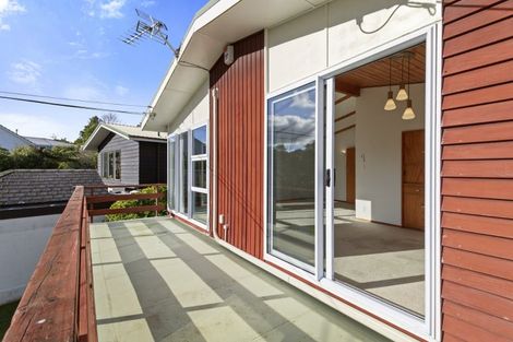 Photo of property in 76 Warwick Street, Wilton, Wellington, 6012