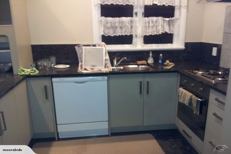 Photo of property in 120a Linton Street, West End, Palmerston North, 4410