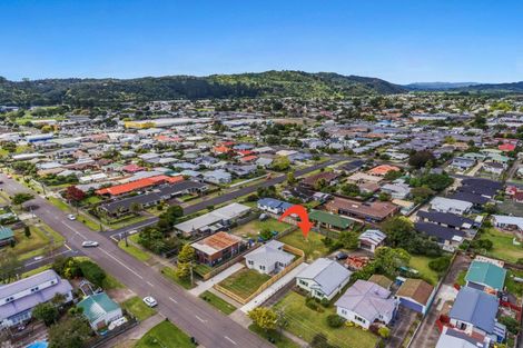 Photo of property in Victoria Avenue, Dannevirke, 4930