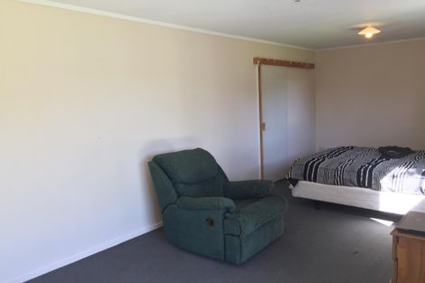 Photo of property in 23 Westside Road, Port Waikato, Tuakau, 2695