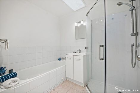 Photo of property in 3/550 Glenfield Road, Glenfield, Auckland, 0629