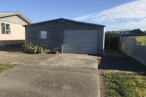 Photo of property in 44 Wicklow Street, Clifton, Invercargill, 9812