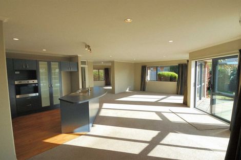 Photo of property in 33 Rolleston Drive, Rolleston, 7614