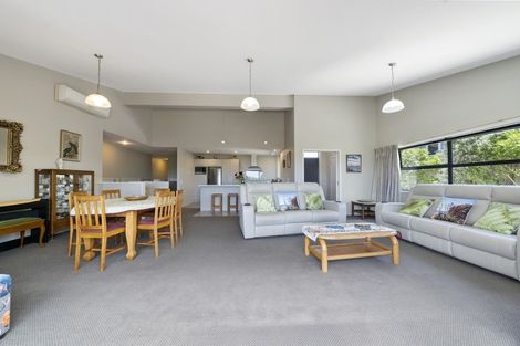 Photo of property in 15 Kahurangi Heights, Aotea, Porirua, 5024