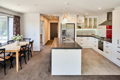 Photo of property in 114 Endeavour Drive, Whitby, Porirua, 5024