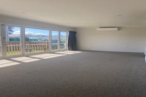 Photo of property in 53a Rollerson Street, Papakura, 2110