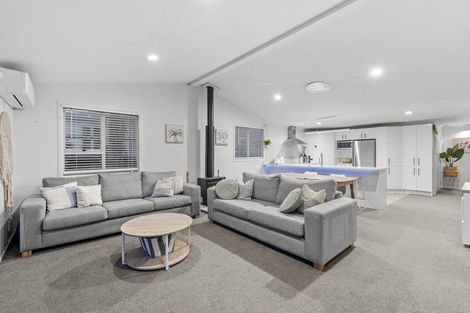 Photo of property in 36 Trigg Road, Huapai, Kumeu, 0810