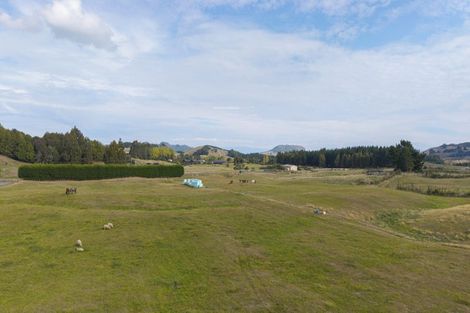 Photo of property in 52 Grant Road, Kinloch, Taupo, 3385
