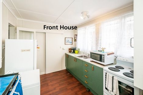 Photo of property in 39a Forrest Hill Road, Milford, Auckland, 0620