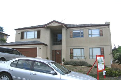 Photo of property in 5 Ridge Valley Drive, Browns Bay, Auckland, 0630