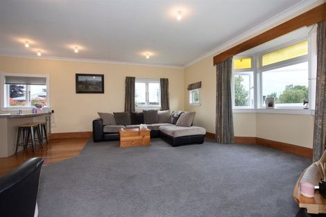 Photo of property in 9 Wilson Street, Bulls, 4818