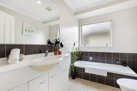 Photo of property in 12a Marne Road, Papakura, 2110