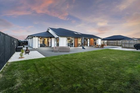 Photo of property in 6 Blossom Lane, Rolleston, 7615