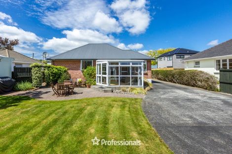 Photo of property in 34 Oxford Crescent, Ebdentown, Upper Hutt, 5018