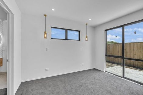 Photo of property in 35 Stackwood Avenue, Woodend, 7691