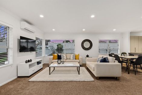 Photo of property in 1/21 Jutland Road, Hauraki, Auckland, 0622