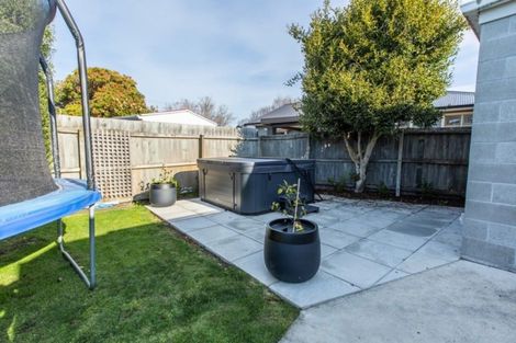 Photo of property in 67 Wairakei Road, Bryndwr, Christchurch, 8052