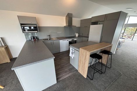 Photo of property in 2/79 Beachville Road, Redcliffs, Christchurch, 8081