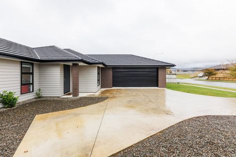 Photo of property in 197 Pacific Drive, Fitzherbert, Palmerston North, 4410