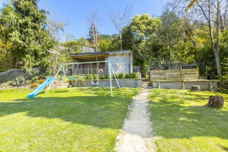 Photo of property in 38 Jocelyn Crescent, Pinehaven, Upper Hutt, 5019