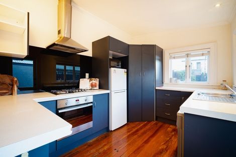 Photo of property in 10 Grove Street, Saint Kilda, Dunedin, 9012