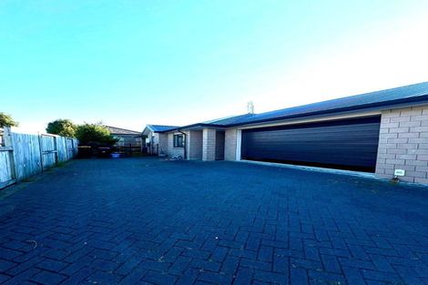 Photo of property in 39 Puhirake Crescent, Pyes Pa, Tauranga, 3112