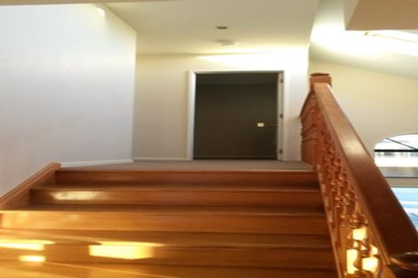 Photo of property in 19 Landsdowne Terrace, Karori, Wellington, 6012