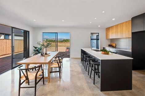 Photo of property in 37 Frank Ernest Crescent, Prebbleton, 7604