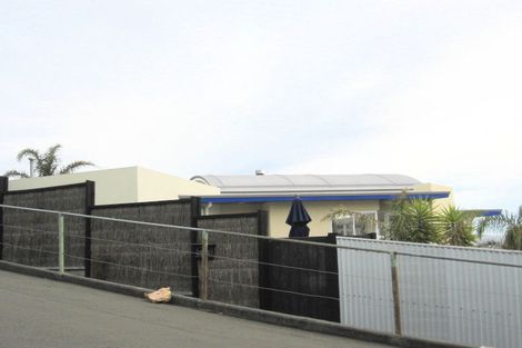 Photo of property in 118 Chaucer Road North, Hospital Hill, Napier, 4110