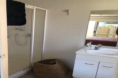 Photo of property in 2/100 Millers Road, Brookfield, Tauranga, 3110