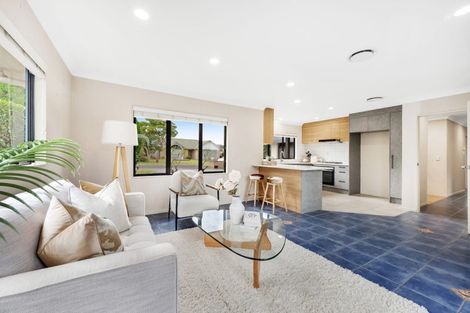 Photo of property in 3 Glanworth Place, Dannemora, Auckland, 2016