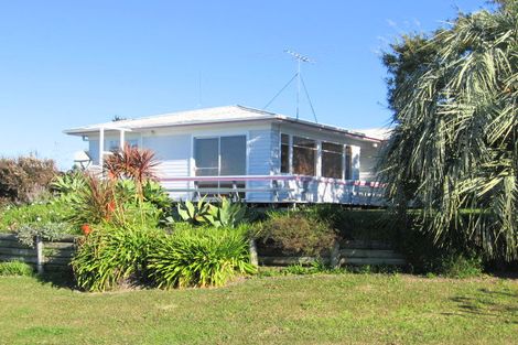 Photo of property in 52 Willjames Avenue, Algies Bay, Warkworth, 0920
