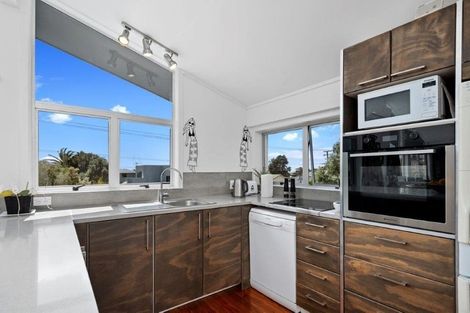 Photo of property in 1154a Papamoa Beach Road, Papamoa Beach, Papamoa, 3118