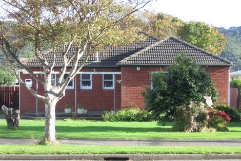 Photo of property in 1139 High Street, Taita, Lower Hutt, 5011