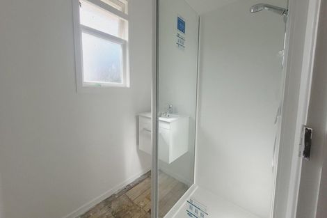 Photo of property in 25 Sievers Grove, Cannons Creek, Porirua, 5024