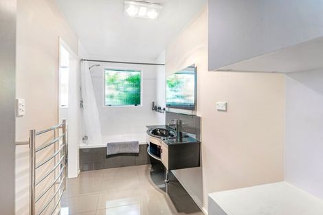 Photo of property in 62 Northcote Road, Northcote, Christchurch, 8052