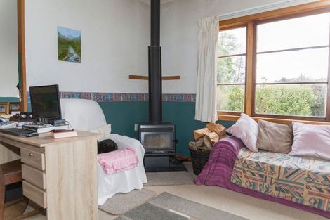 Photo of property in 35 Cadman Street, Dannevirke, 4930