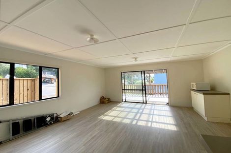 Photo of property in 78 Howard Road, Orere Point, Papakura, 2585