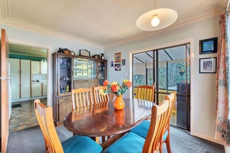 Photo of property in 213 Sturges Road, Henderson, Auckland, 0612