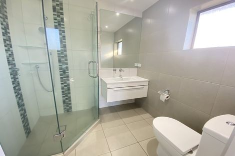 Photo of property in 28 Kentigern Close, Pakuranga, Auckland, 2010