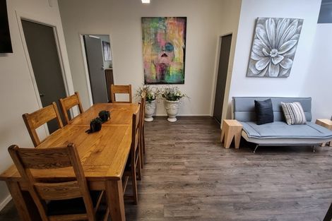 Photo of property in 408 Carrington Street, Upper Vogeltown, New Plymouth, 4310