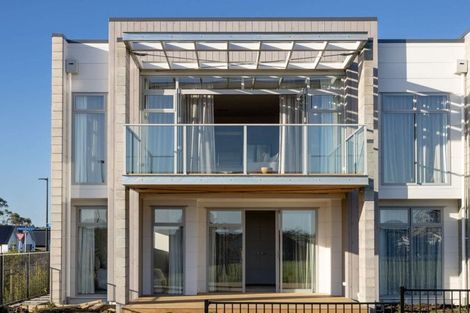 Photo of property in 1 Heaphy Lane, Paerata, 2124