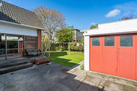 Photo of property in 119 Eglinton Road, Mornington, Dunedin, 9011
