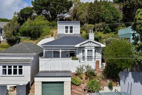 Photo of property in 105 Karori Road, Karori, Wellington, 6012