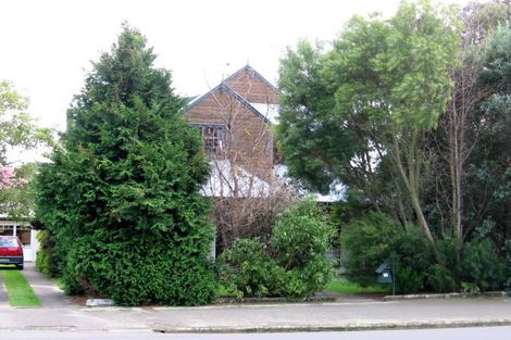 Photo of property in 73 Park Road, West End, Palmerston North, 4410