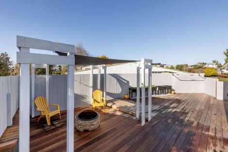 Photo of property in 12 Mcdonnell Street, Omokoroa, 3114