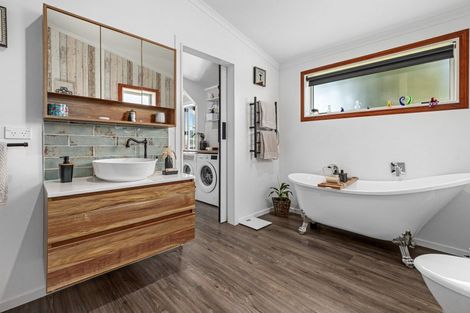 Photo of property in 11 Sarona Park Drive, Omanawa, Tauranga, 3171