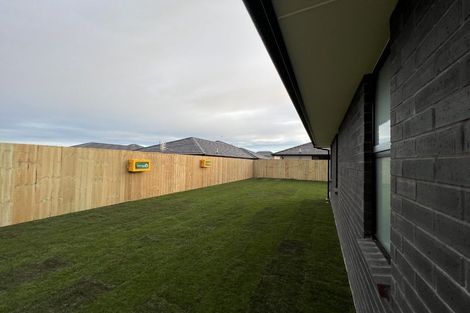 Photo of property in 92 Kennedys Bush Road, Halswell, Christchurch, 8025