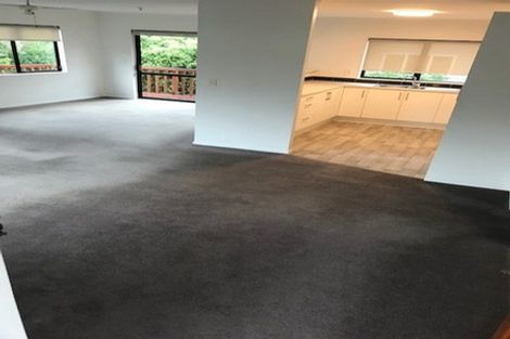 Photo of property in 2/23 William Souter Street, Forrest Hill, Auckland, 0620